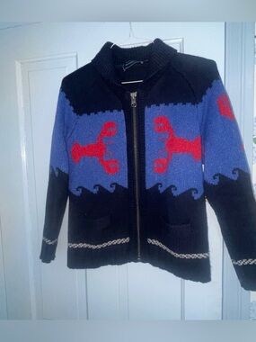 Vineyard Vines Navy and red Zip-Up Sweater with Red Lobster Motif